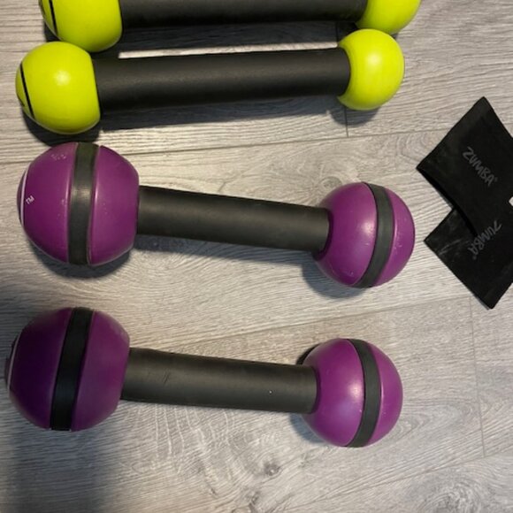 Zumba Workout Package (DVD'S) - Picture 13 of 13